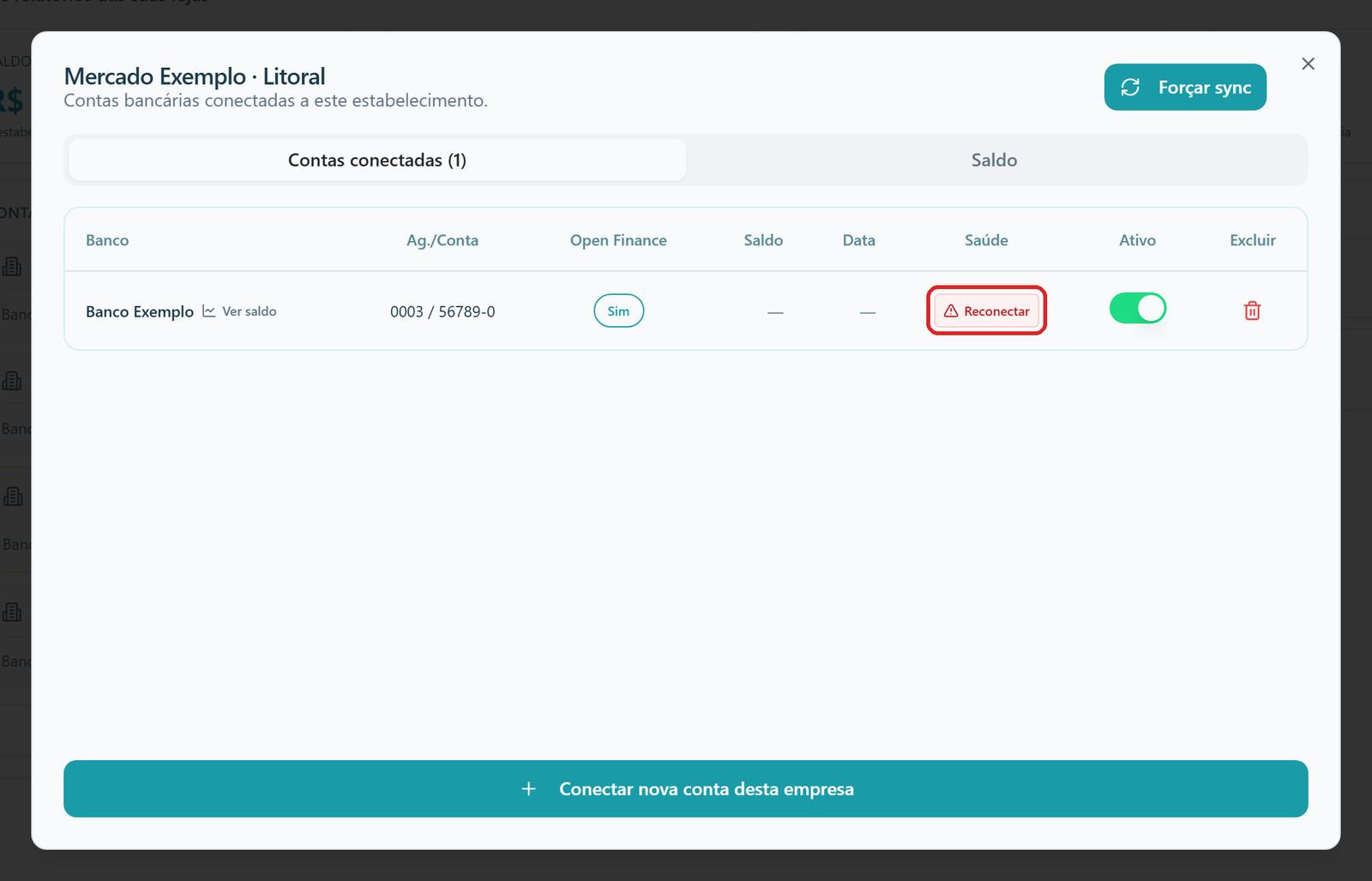 Diálogo da loja Mercado Exemplo Litoral na aba Contas conectadas, com uma conta do Banco Exemplo em que o selo da coluna Saúde mostra Reconectar, destacado, e o saldo em traço.